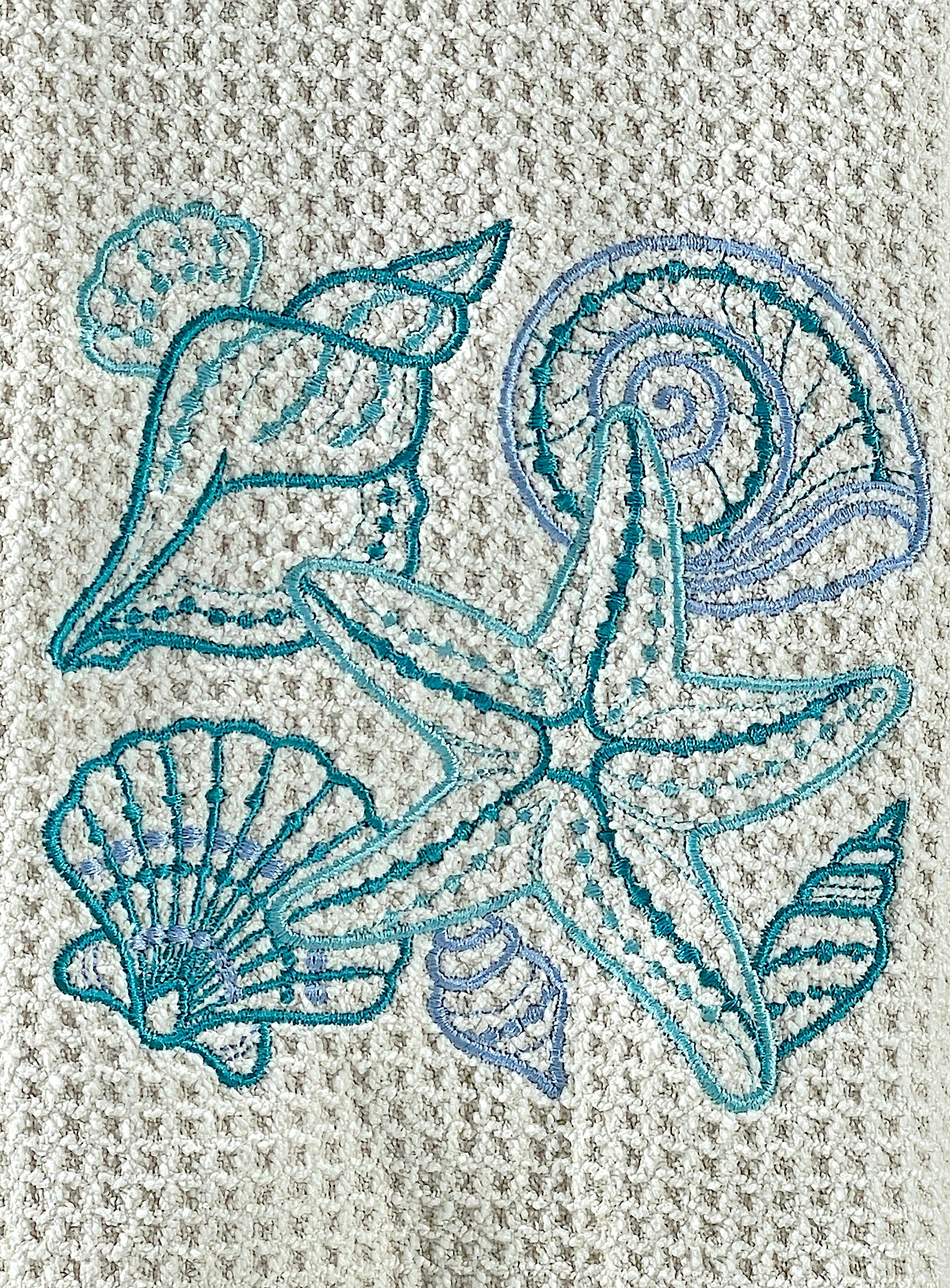 Seashell microfiber waffle weave hand towel